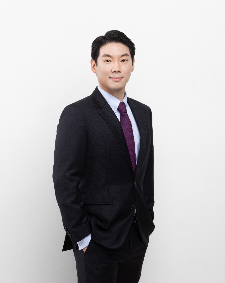 Edmund Kim, Esq.